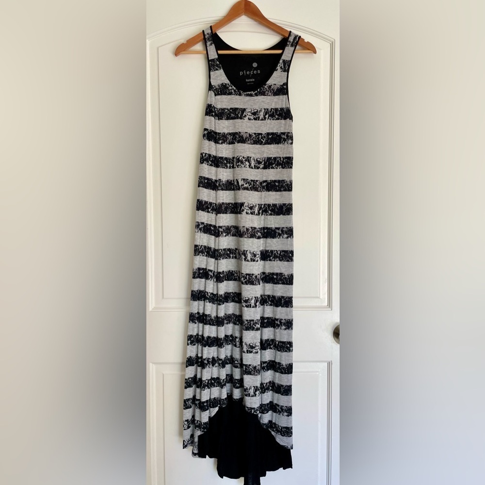 Pieces by Kensie Striped Black and Gray Maxi Dress